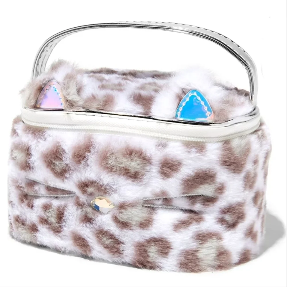 Claire's Club Girl's Plush Kitty Makeup Zip Bag Organizer 🐱🩷 Cute & Furry! NWT